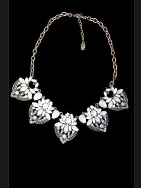 ETC! White Rhinestone Statement Necklace GoldTone Bib Necklace Flaw